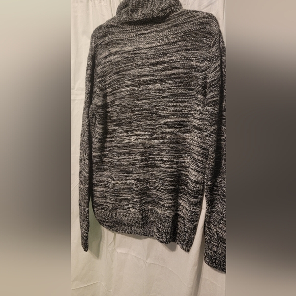 Amongst Others Men Sweater Large Black White Long Sleeve Cable Knit Shawl Collar - Picture 3 of 10
